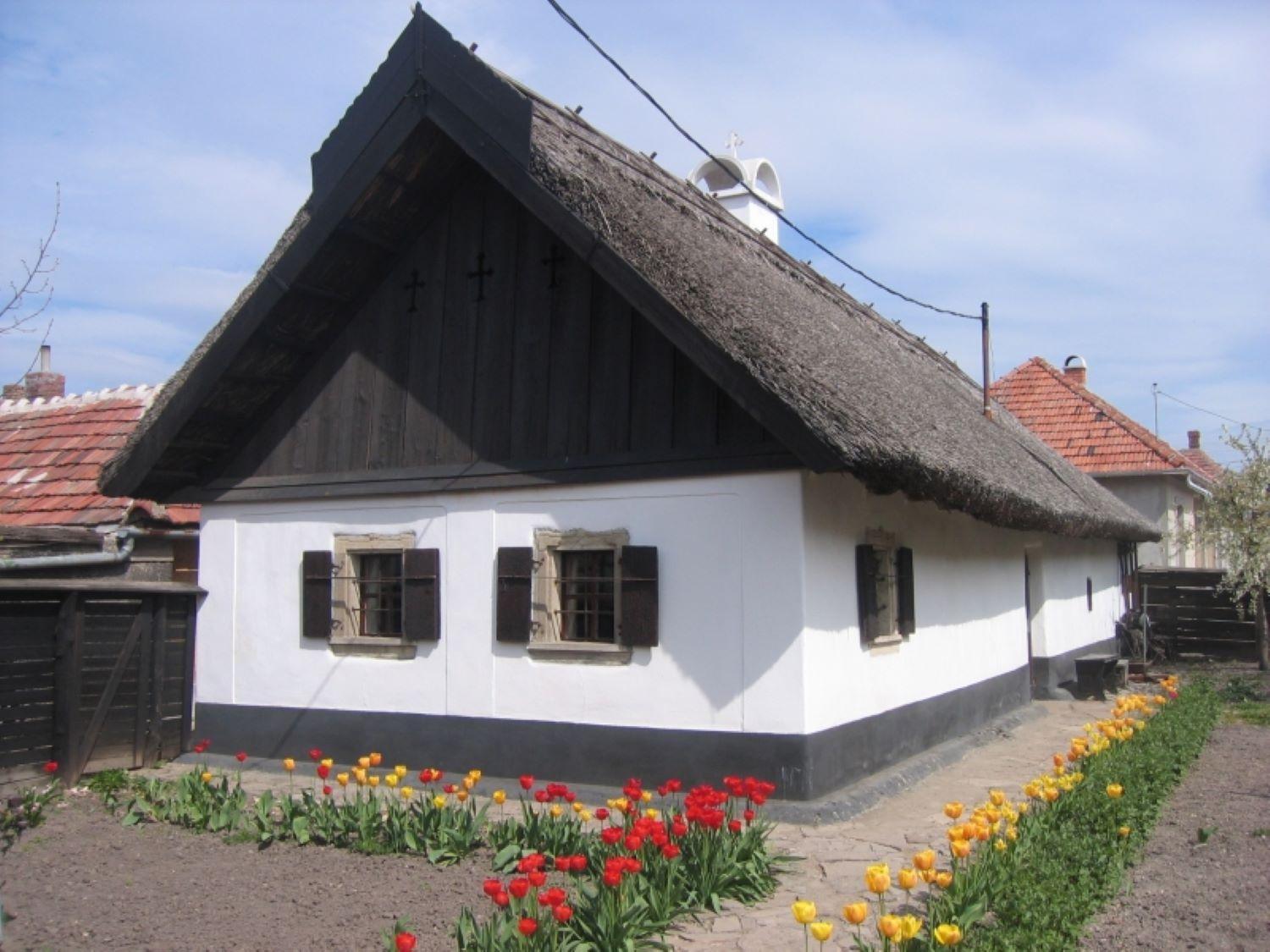 Bed and Breakfast Fenyo Panzio Мезёкёвешд Экстерьер фото